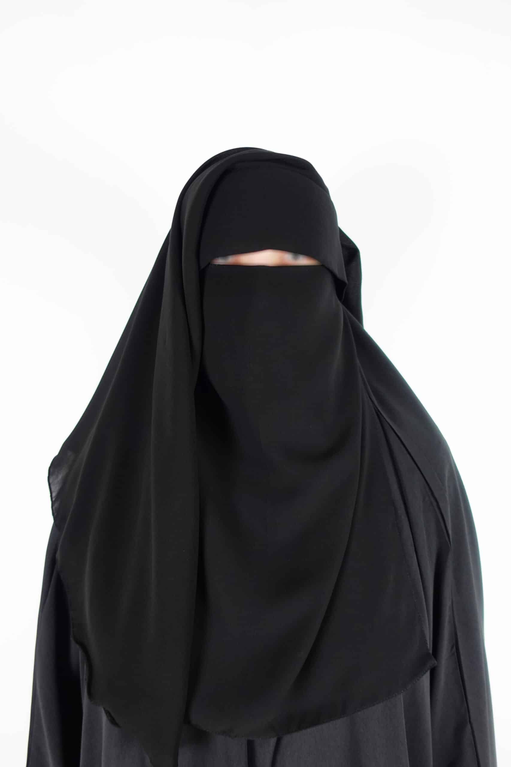 Niqab with two layers from the back